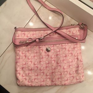🎀  Pink Coach Purse 🎀