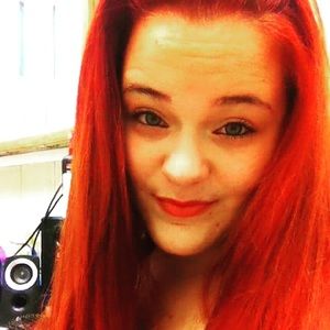 Meet your Posher, Alizza