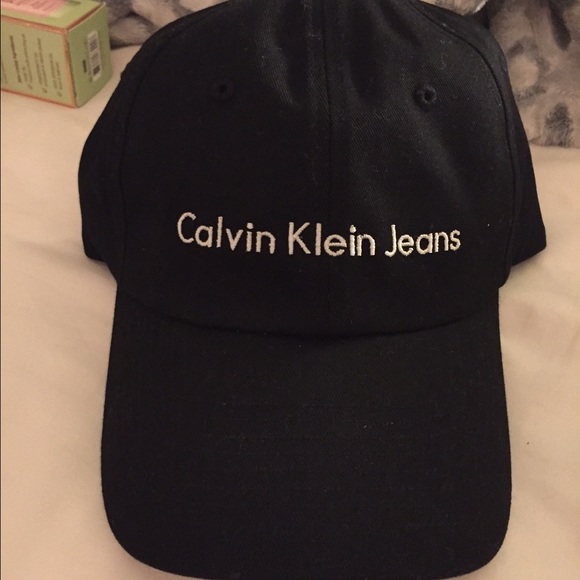 Calvin Klein Jean baseball cap - Picture 1 of 3