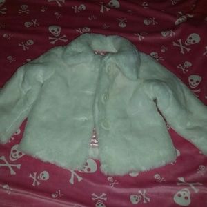 FAUX FUR WHITE COAT