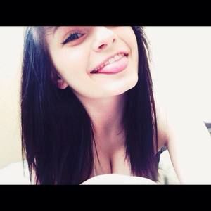 Meet your Posher, Amberly