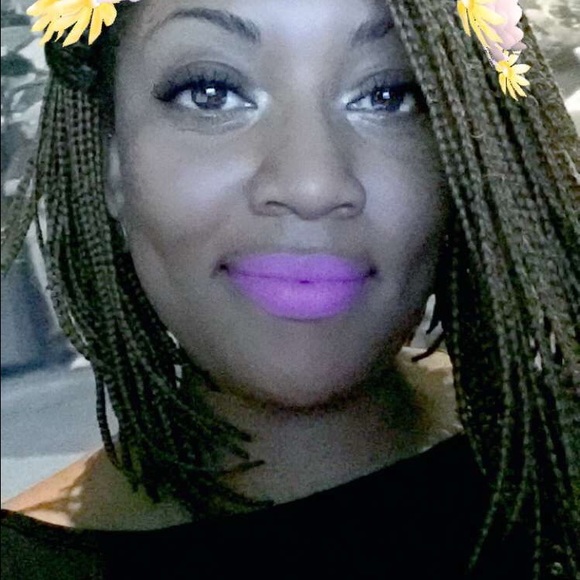 Meet your Posher, Lashaunda