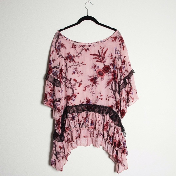 Marrika Nakk pink floral Mariposa top.