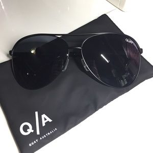 Quay Australia - Vivienne sunglasses Black
