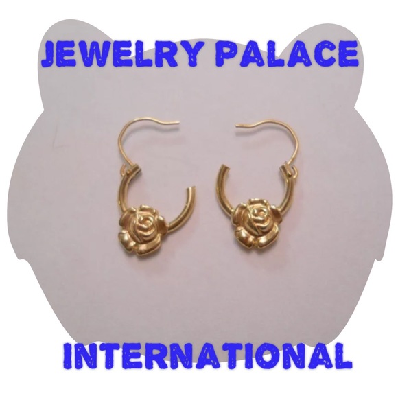 14K Gold Filled Blossoming Flower Hoop Earrings. - Picture 4 of 4