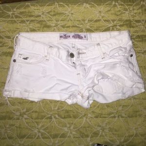 White Hollister shorts size 0