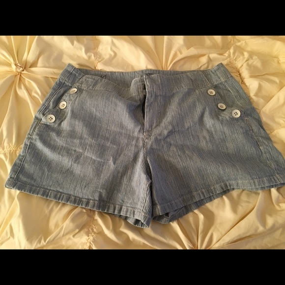 Ann Taylor Loft Jean Sailor Front Shorts