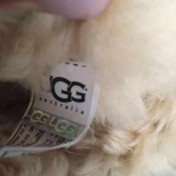 Chestnut Uggs - image 4