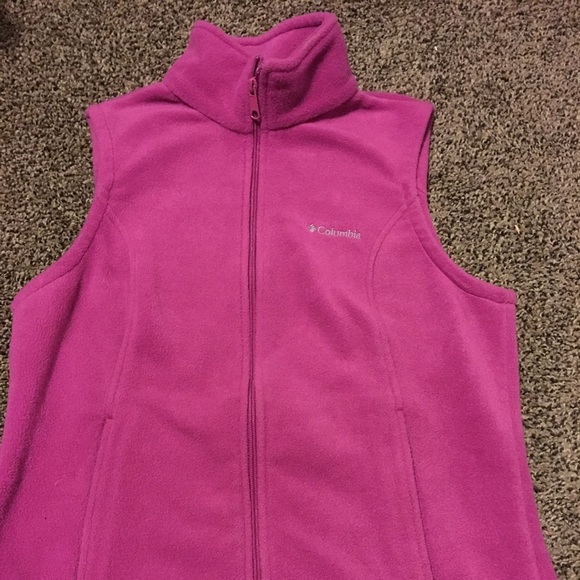Columbia vest