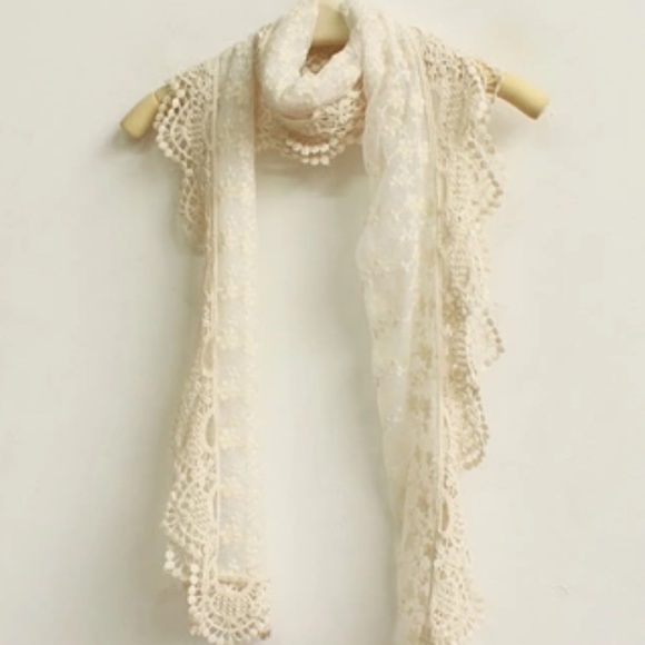 Dainty Lace Scarf