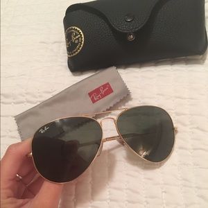 Authentic Classic Ray Ban Aviator Sunglasses