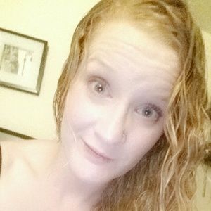 Meet your Posher, Kelli