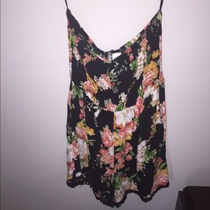 Floral strapless romper