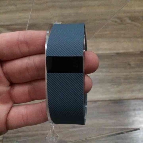 Fitbit - Picture 2 of 3