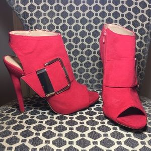 JustFab 7.5 suede heels