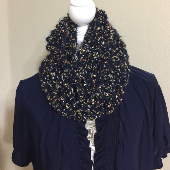 HANDMADE CROCHET Cowl Isaac Mizrahi - Picture 3 of 4