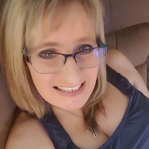 Meet your Posher, Michele