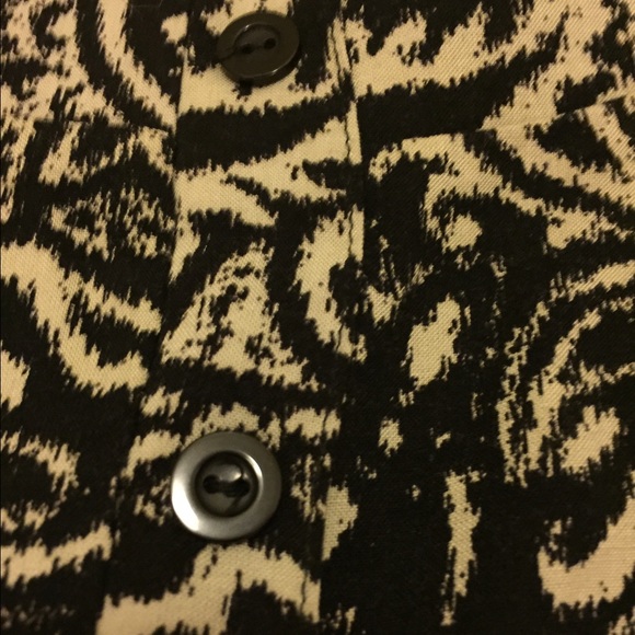 Patterned skirt - Picture 3 of 3