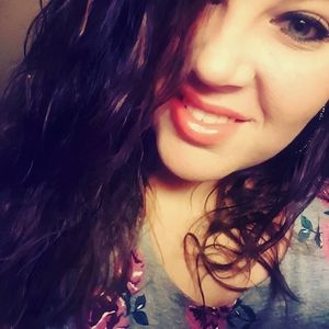 Meet your Posher, Kara