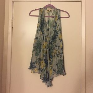 Elizabeth and James floral shirt