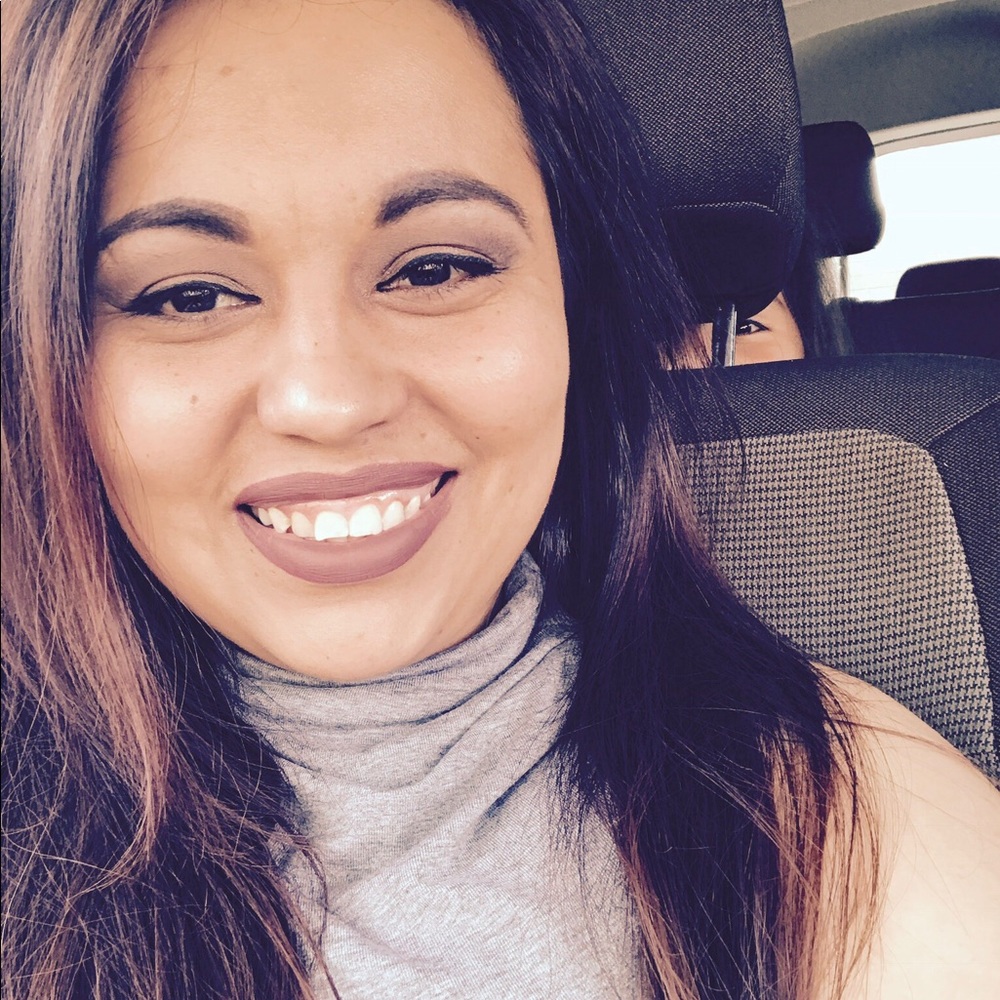 Meet your Posher, Viridiana