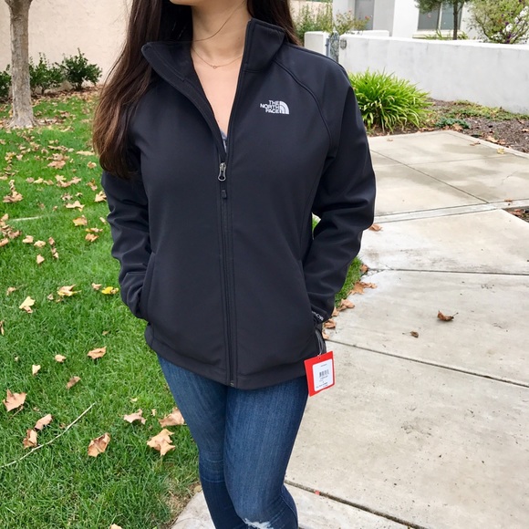 The North Face Jackets & Blazers - SOLD🎉The North Face Softshell Jacket Black
