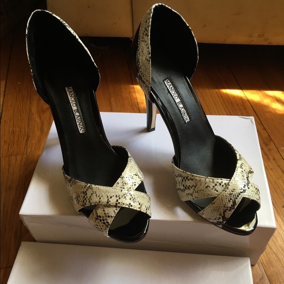 Heels - Picture 2 of 5