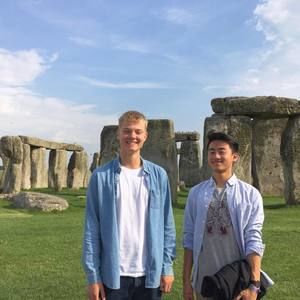 Meet your Posher, Thomas