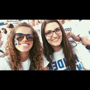 Meet your Posher, Halley