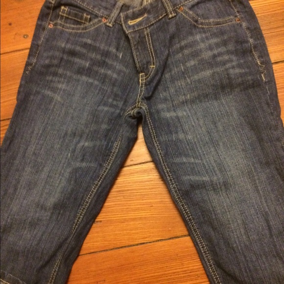 Mossimo size 7 capris