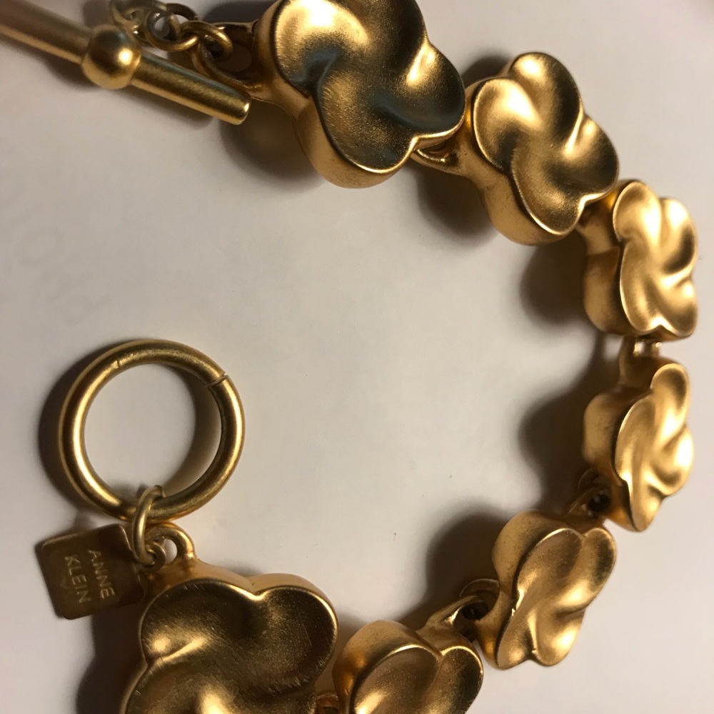 ⭐⭐Anne Klein Bracelet
