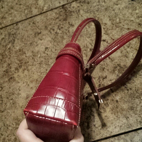 Liz Claiborne Purse - Picture 3 of 4