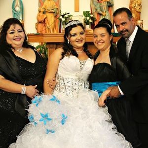 Meet your Posher, Julissa