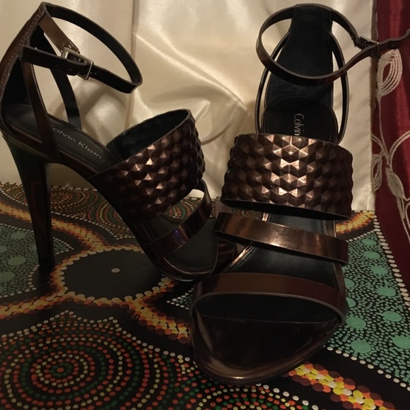 Metallic brown Calvin Klein heeled sandals