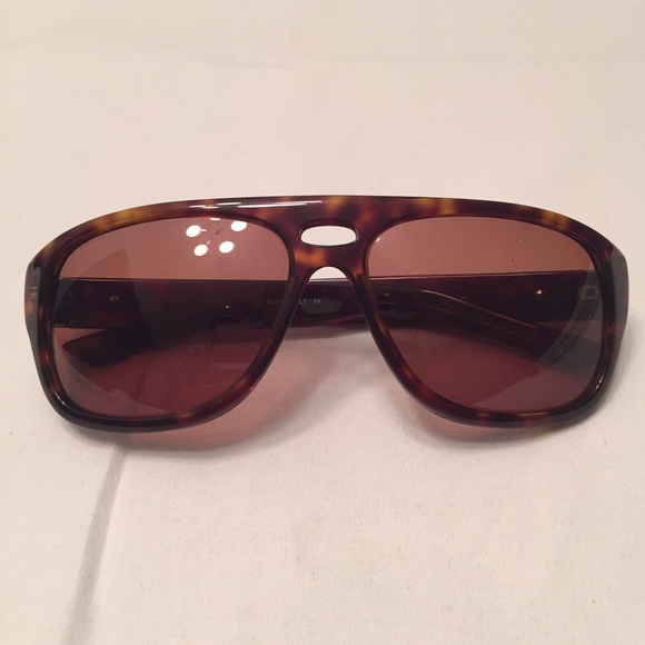 Vintage Gucci Tortoise-Shell Sunglasses