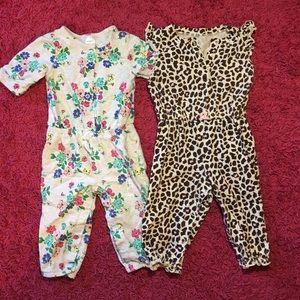 ✨Carters Romper Set✨