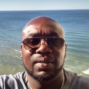 Meet your Posher, Raymond