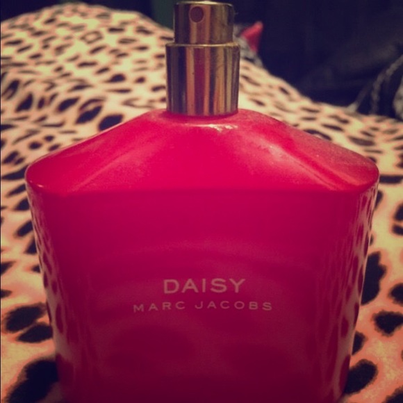 Daisy marc jacobs perfume