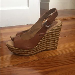 Cognac Strap Wedges