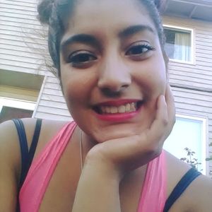 Meet your Posher, Solimar