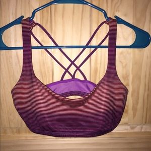 Lululemon Free to be bra