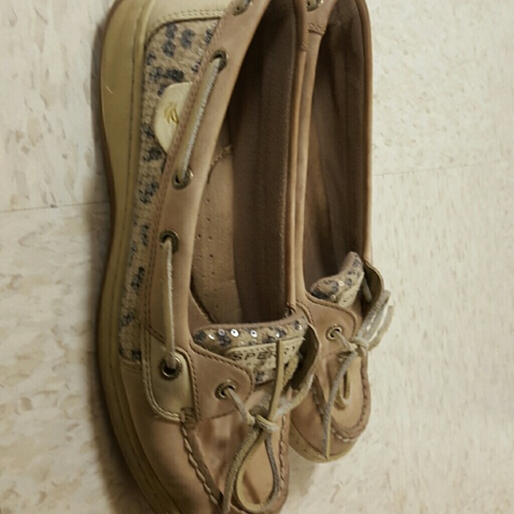 Sperry topsider