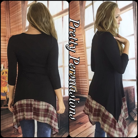 NWT Black Plaid Asymmetrical Hem Tunic Top - Picture 3 of 4