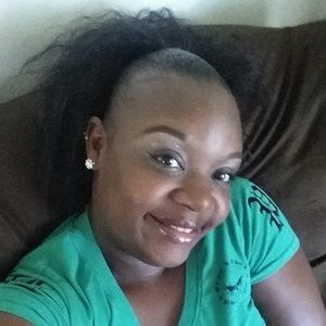 Meet your Posher, Candice