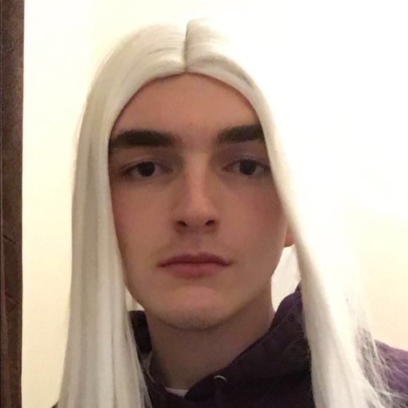 Meet your Posher, Truxton - Picture 2 of 3