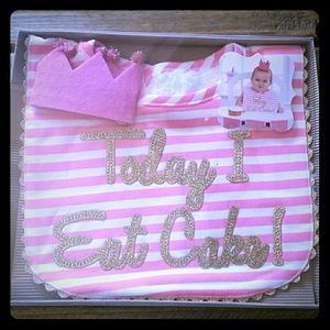 SOLD Mud Pie Cake Smashing Set