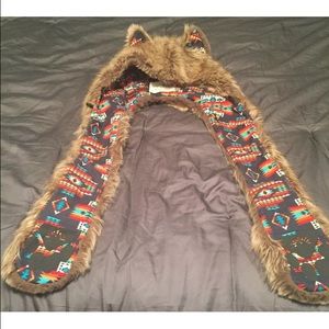 Spirithoods Coyote Tuscan Collectors Edition