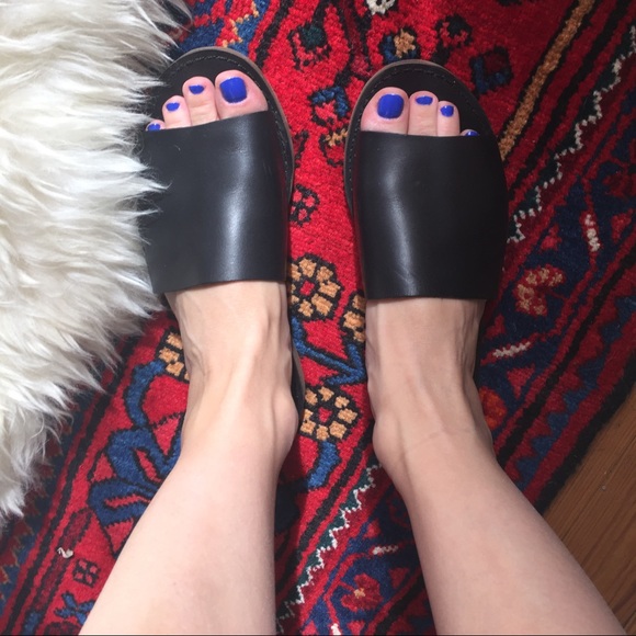 Madewell slide thong black leather sandals