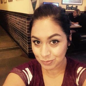 Meet your Posher, Joann