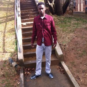 Meet your Posher, Derrick